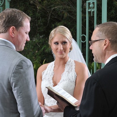 Rave_Adrienne-&-David_800x800.jpg